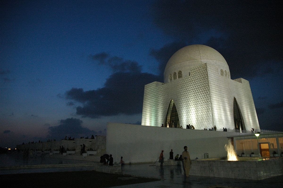 Mazar_View_at_night